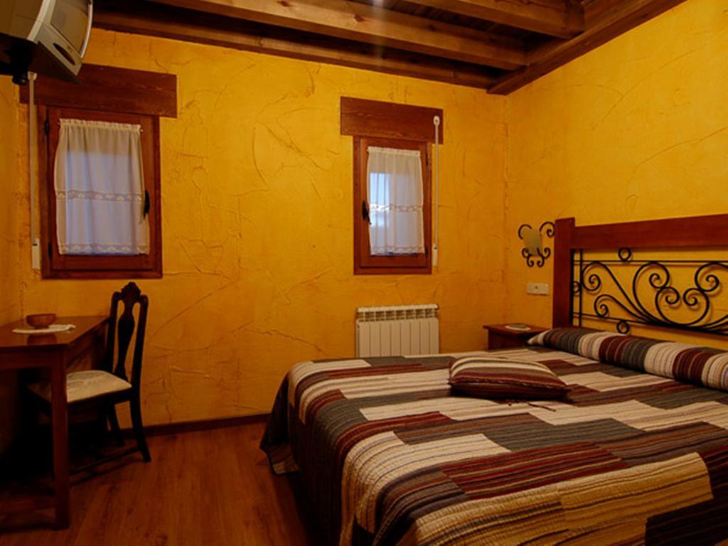 La Casona Del Herrero Navaleno Værelse billede